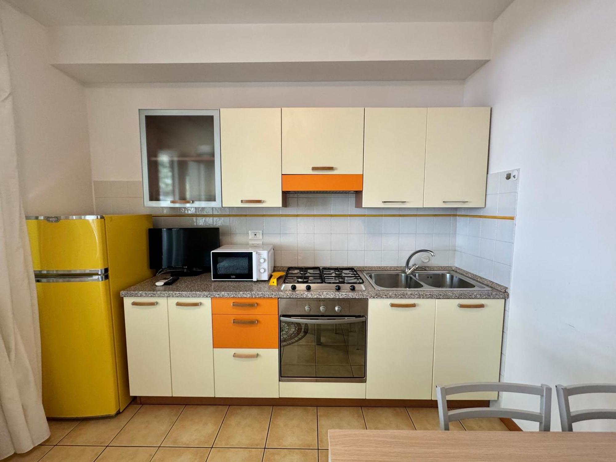 Condominio Bussola Bibione Exteriör bild